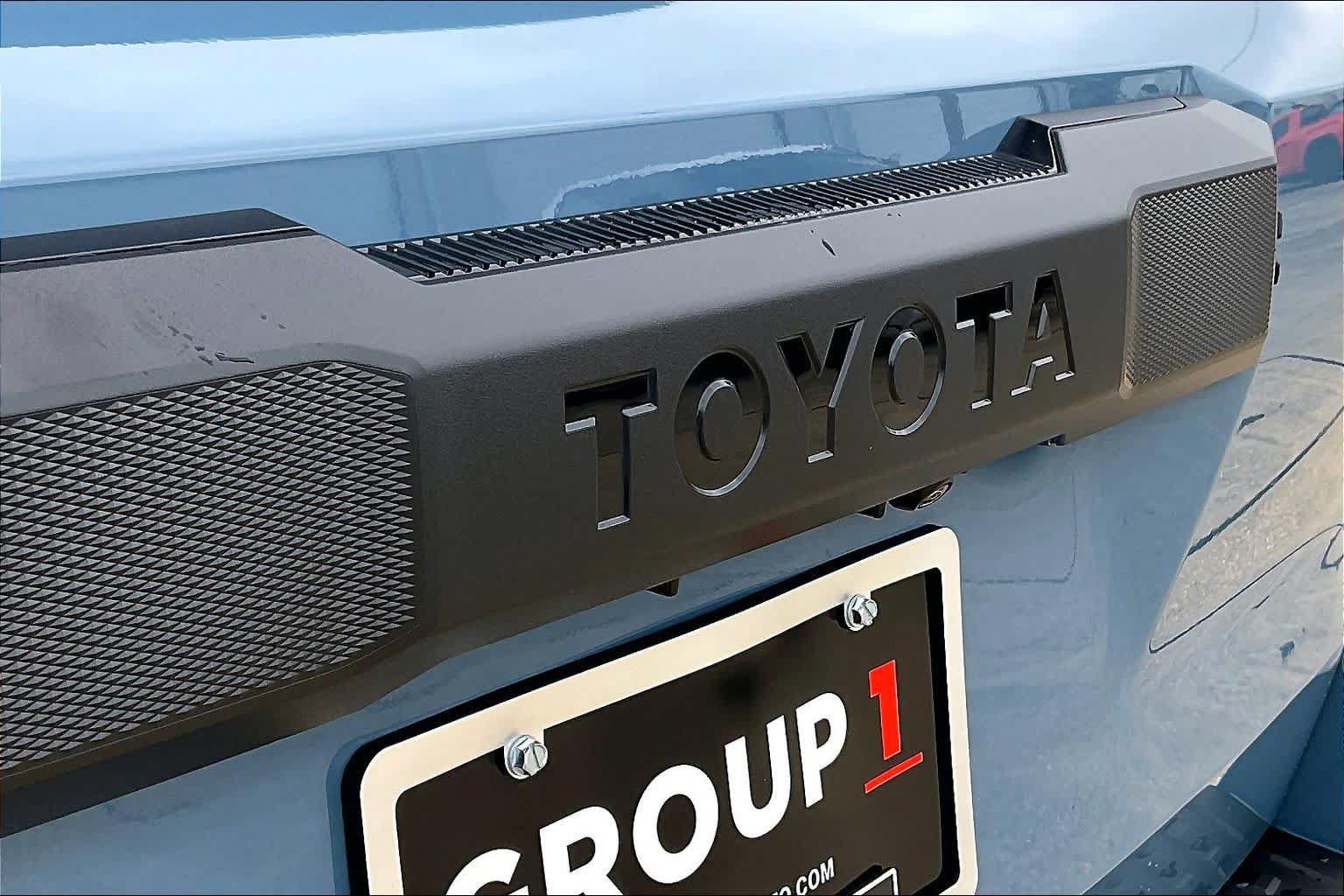 New 2026 Toyota 4Runner SR5 AWD/4WD image 15
