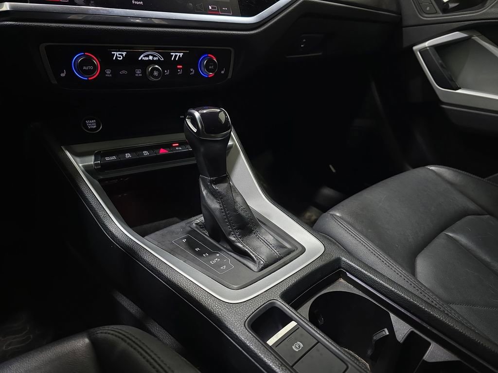 Used 2022 Audi Q3 2.0T Premium Plus image 25