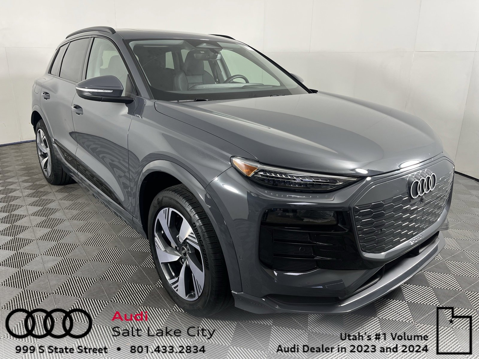 Used 2025 Audi Q6 e-tron Premium Plus w/ Premium Plus