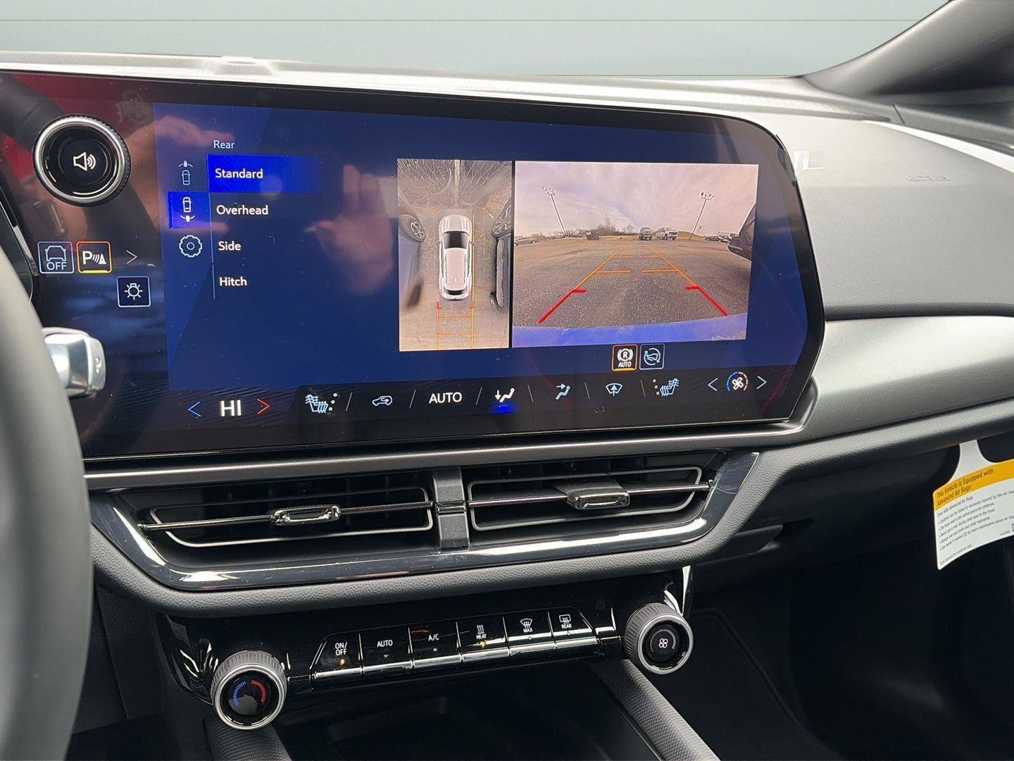 New 2026 Chevrolet Equinox EV RS image 13