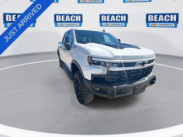 Used 2024 Chevrolet Silverado 1500 ZR2 w/ ZR2 Bison Edition AWD/4WD image 2