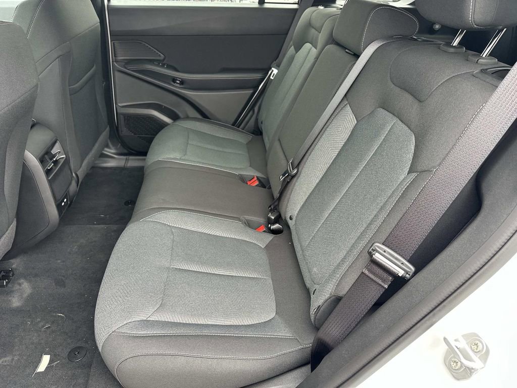 New 2026 Jeep Cherokee Laredo image 9