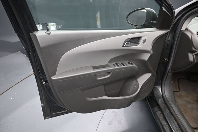 Used 2017 Chevrolet Sonic LT FWD image 14