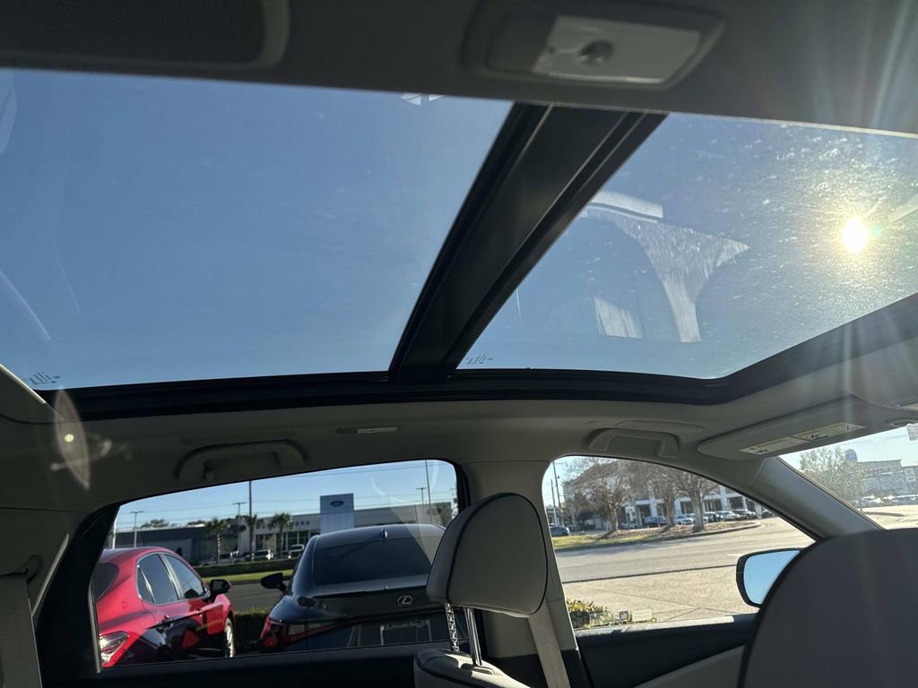 Used 2019 Acura RDX FWD w/ Advance Package image 10