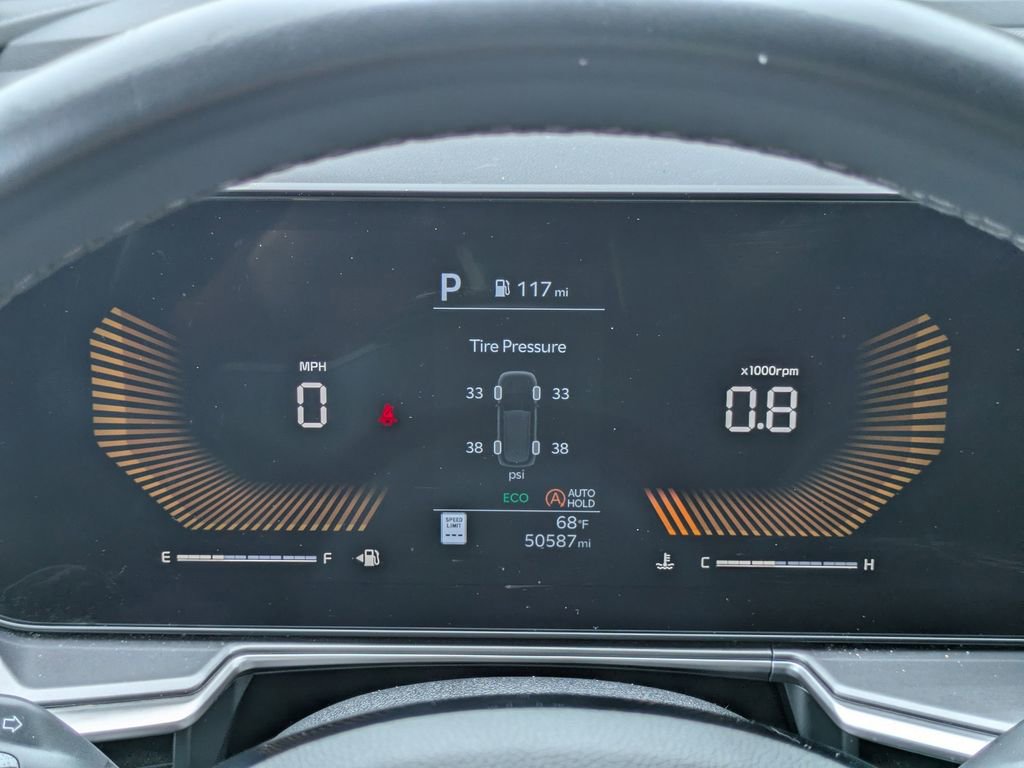 Used 2024 Kia Sorento S FWD image 27
