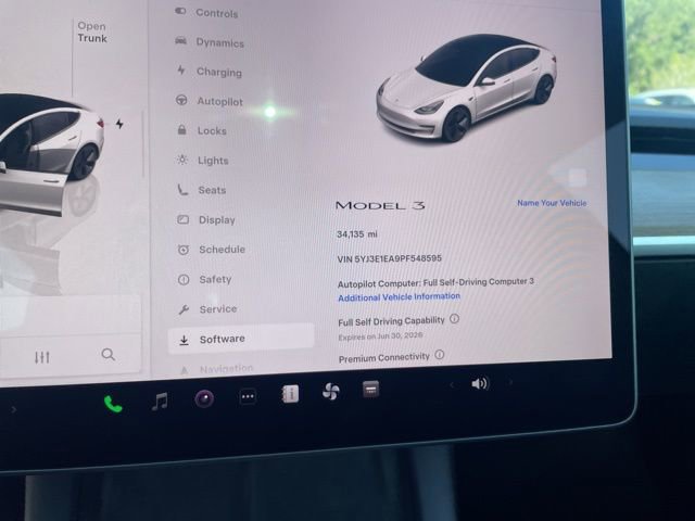 Used 2023 Tesla Model 3 Standard Range image 2
