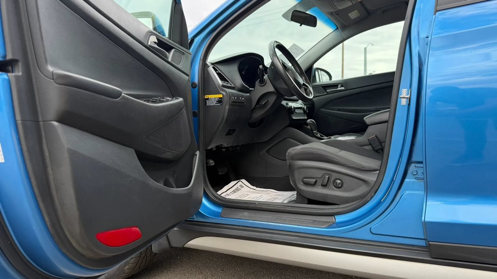 Used 2017 Hyundai Tucson Sport AWD/4WD image 9