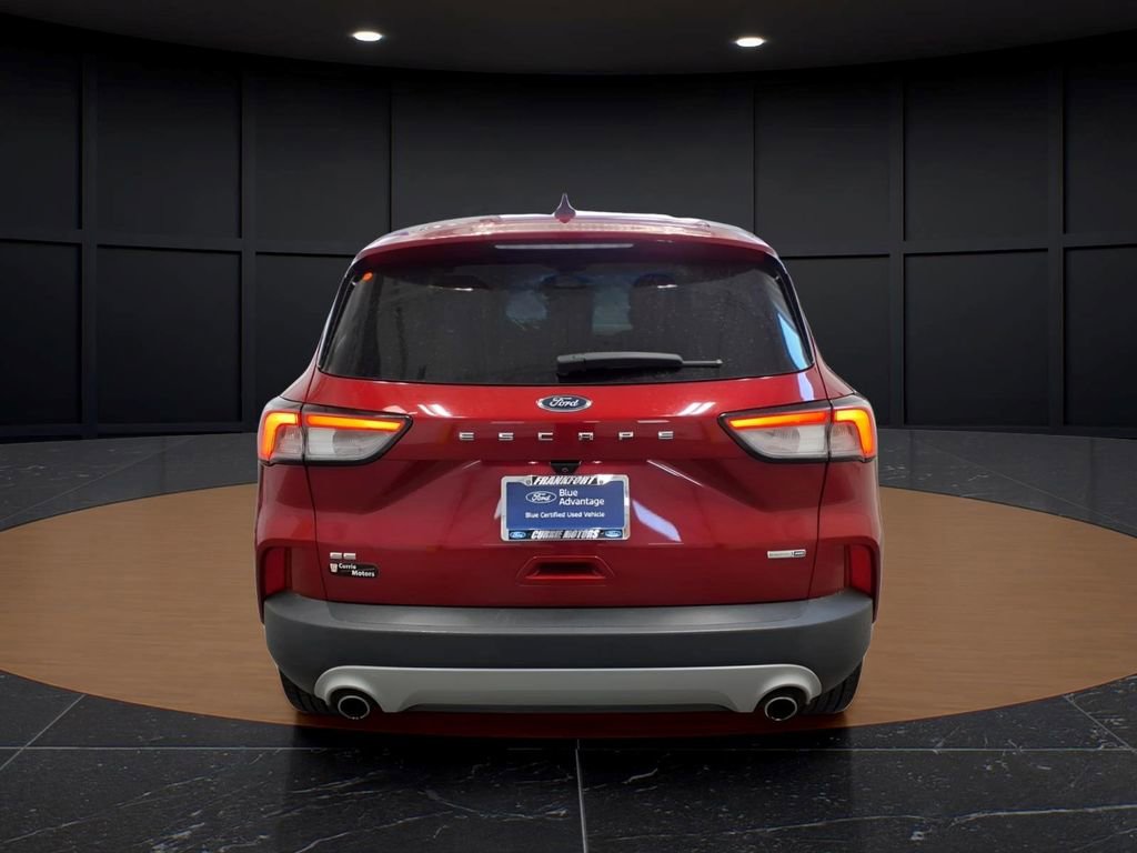Used 2020 Ford Escape SE image 5