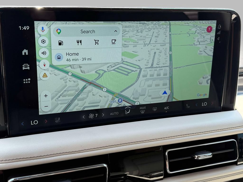Used 2026 Lincoln Aviator AWD image 6