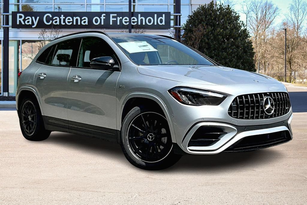 New 2026 Mercedes-Benz GLA 35 AMG 4MATIC image 2