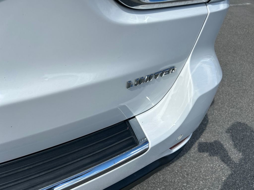 Used 2015 Jeep Grand Cherokee Limited image 21