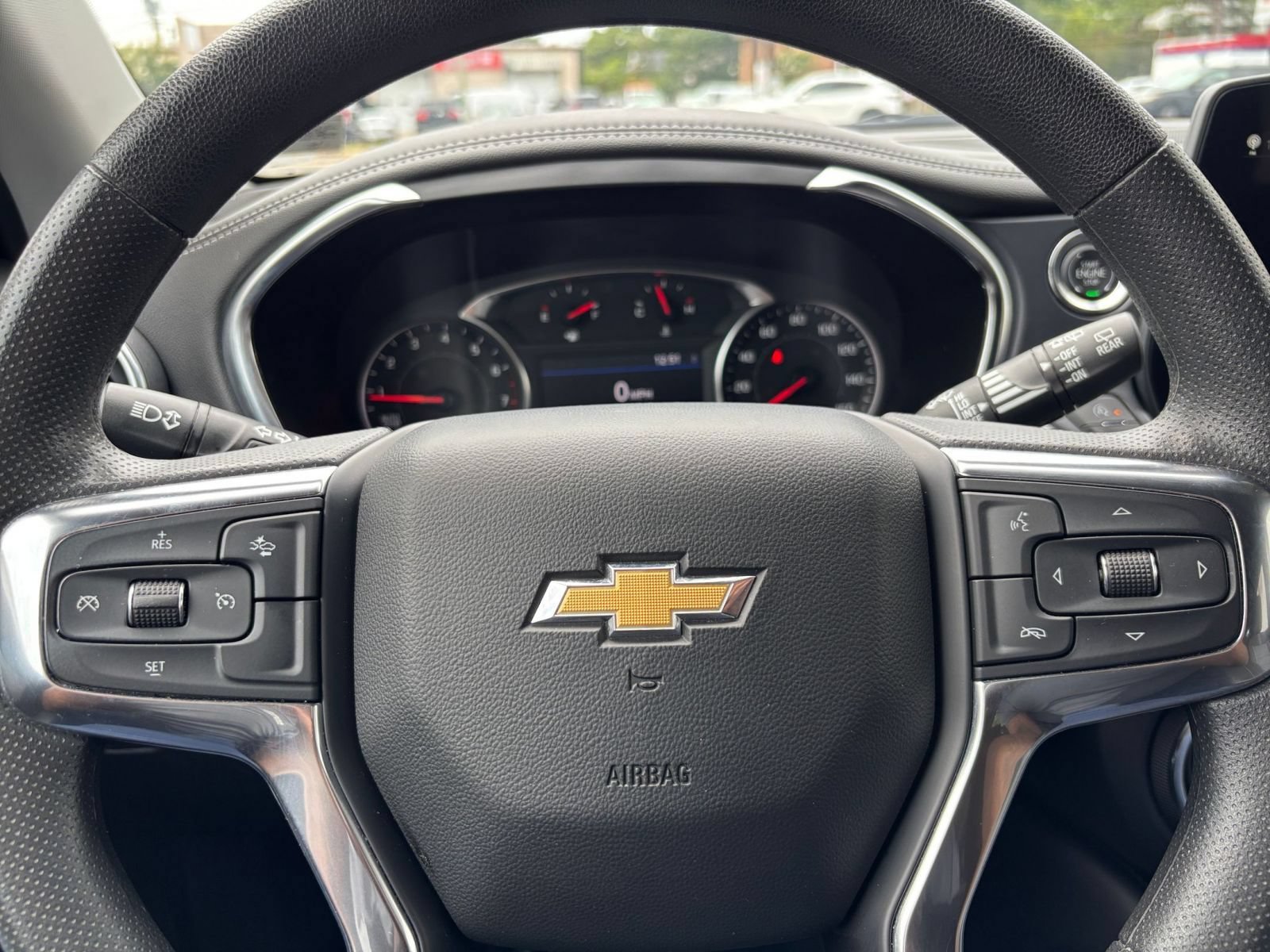 Used 2025 Chevrolet Blazer LT FWD image 28