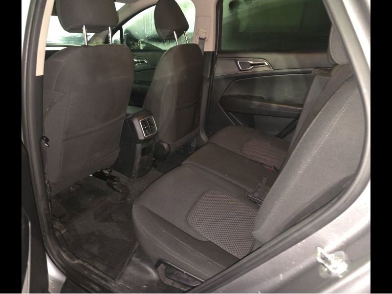 Used 2023 Kia Sportage LX image 24