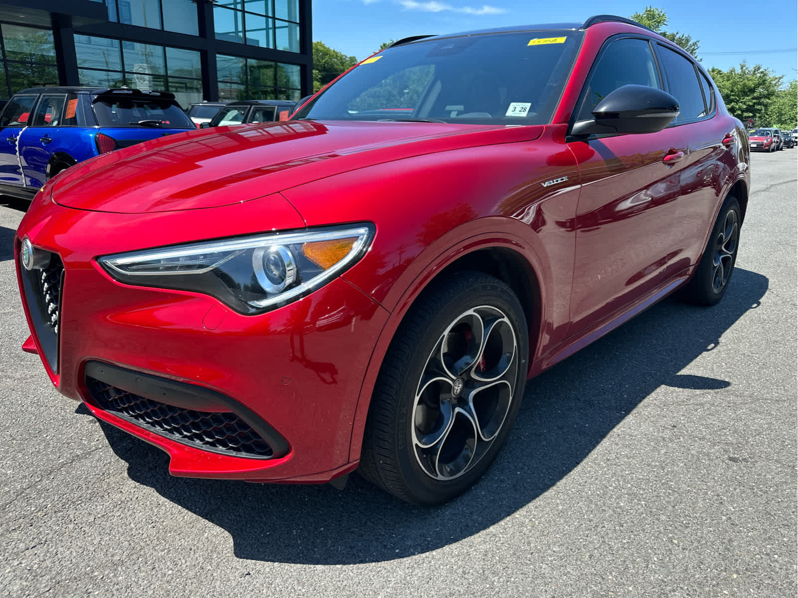 Used 2023 Alfa Romeo Stelvio Veloce AWD/4WD image 1