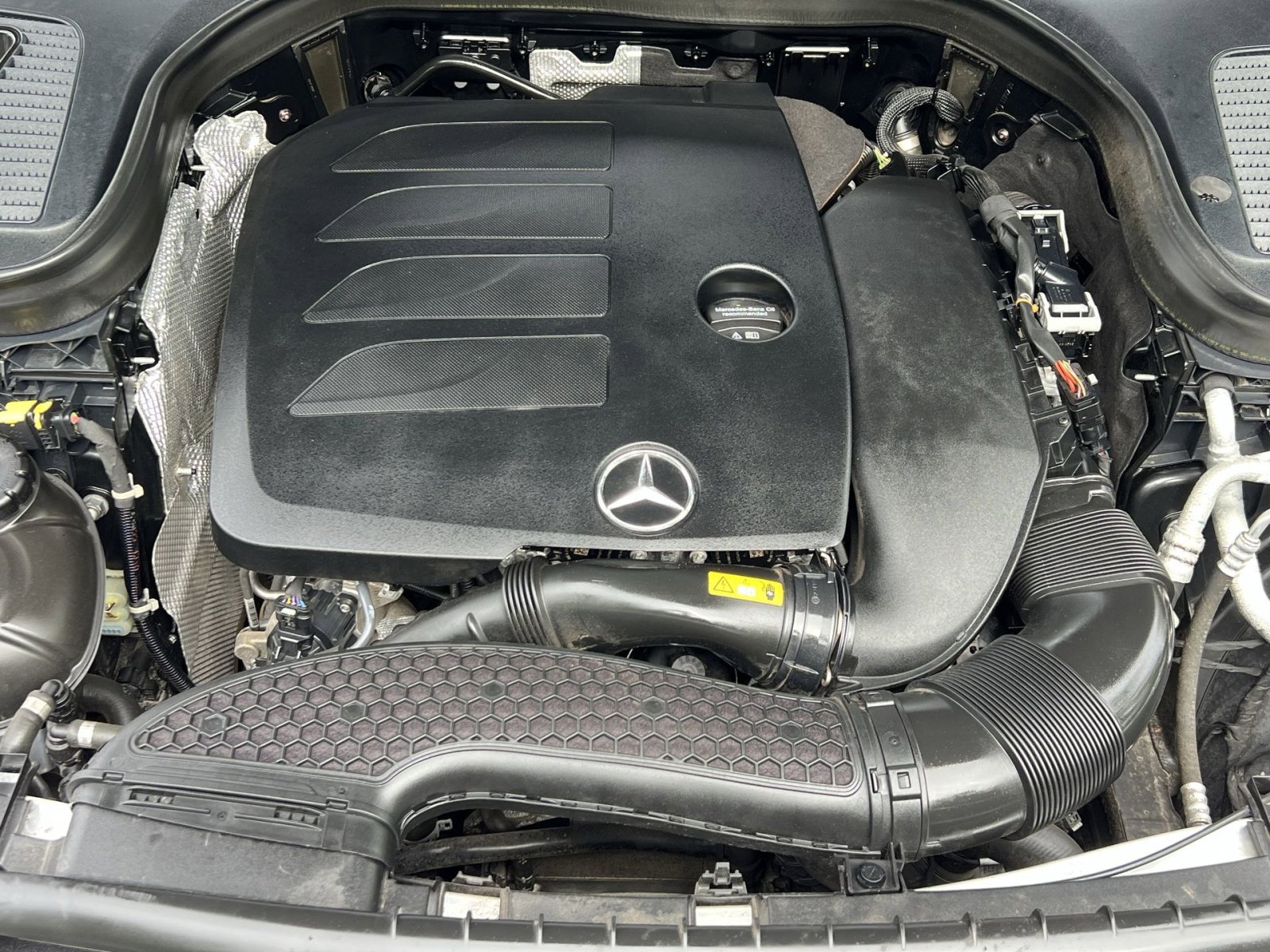 Used 2021 Mercedes-Benz GLC 300 4MATIC image 34