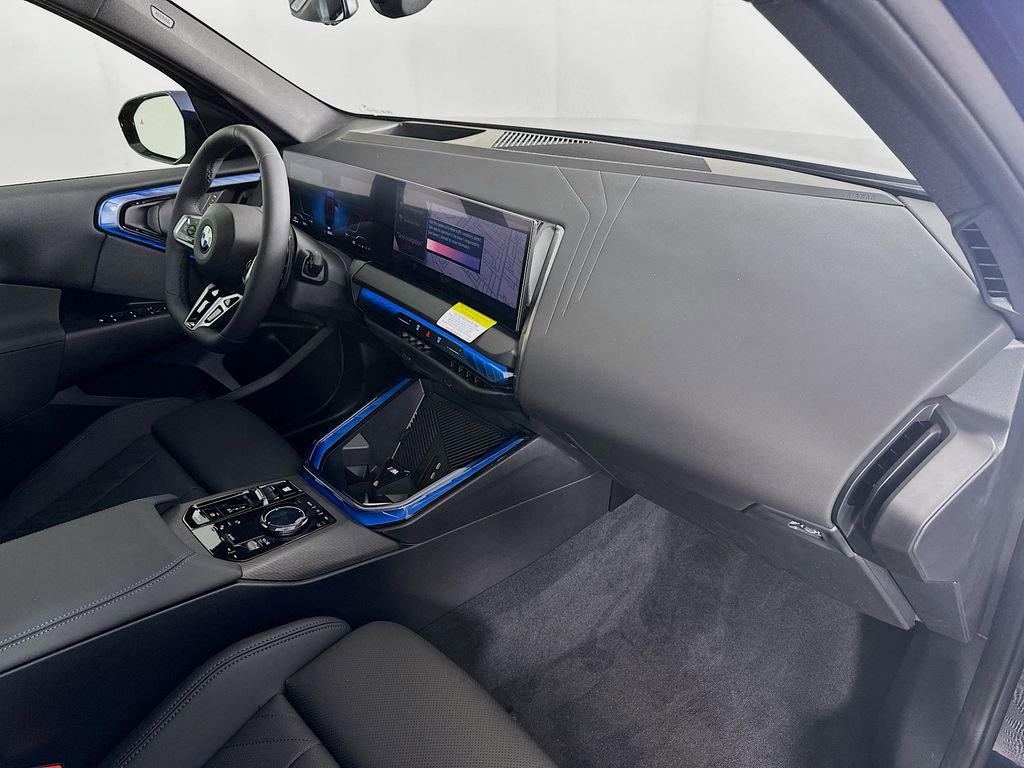 Used 2025 BMW X3 xDrive30i w/ Premium Package image 34