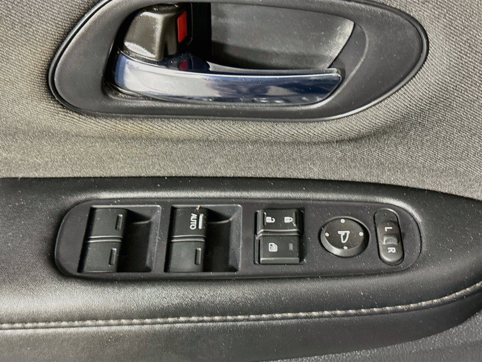 Used 2022 Honda HR-V Sport image 23