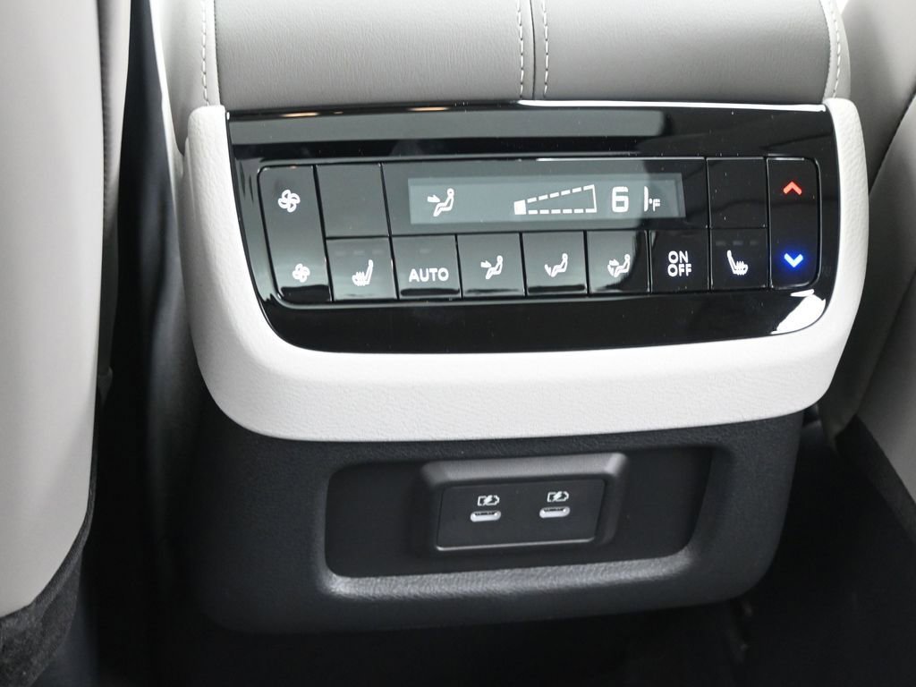 New 2026 INFINITI QX60 Luxe image 15