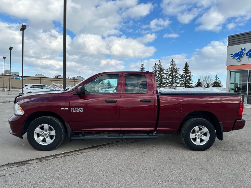 Used 2017 RAM 1500 Express image 3