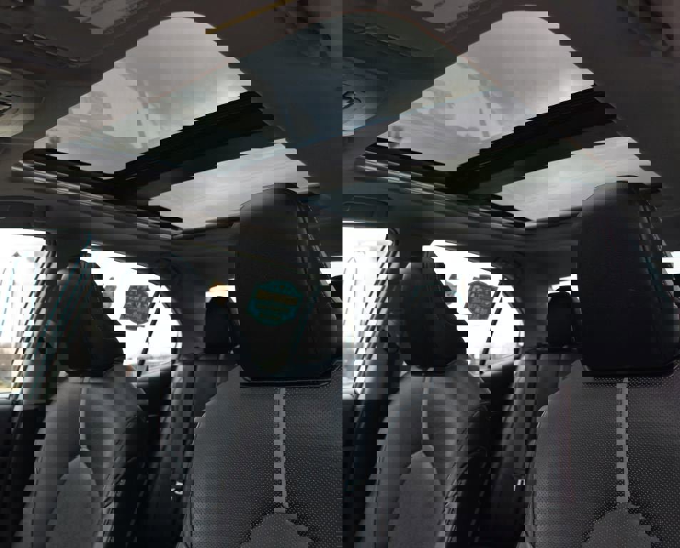 Used 2021 Toyota Camry XSE w/ Navigation Package image 6