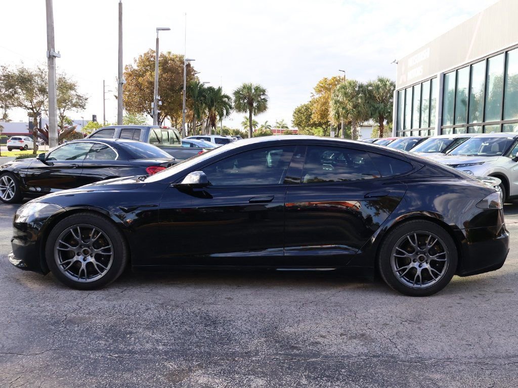 Used 2021 Tesla Model S Plaid image 19
