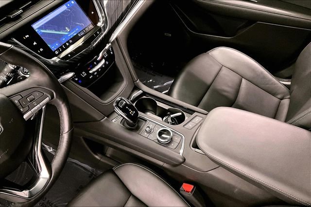 Used 2023 Cadillac XT6 Premium Luxury w/ Technology Package image 17
