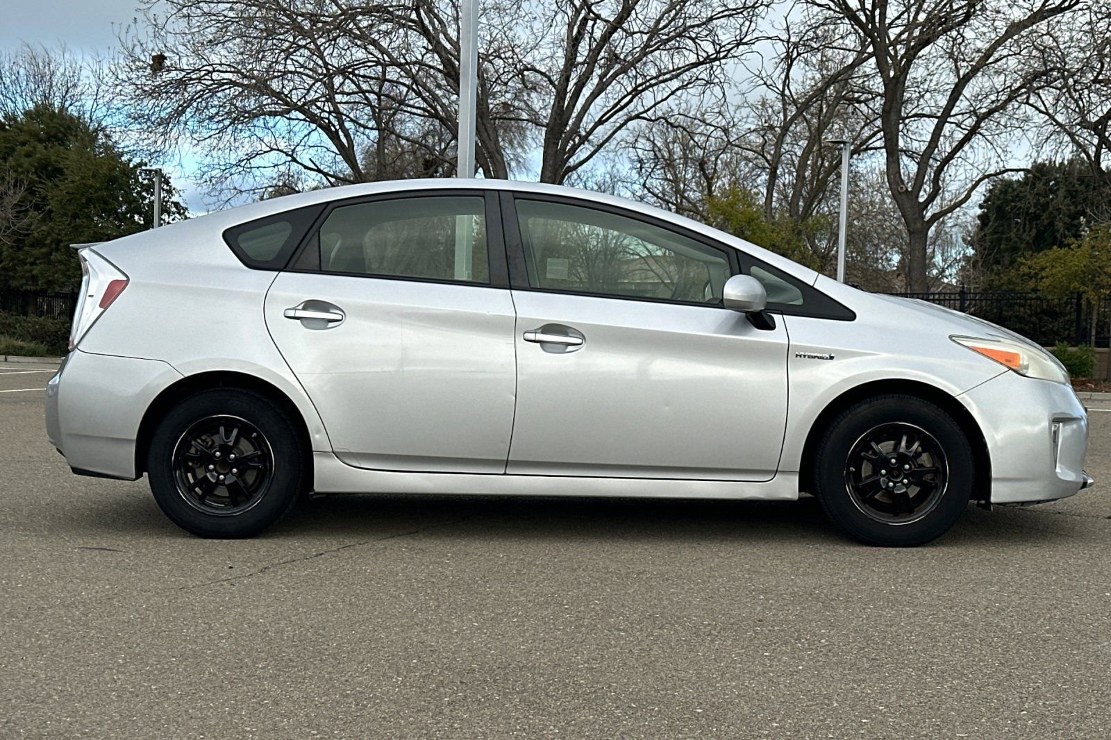 Used 2013 Toyota Prius Two image 3