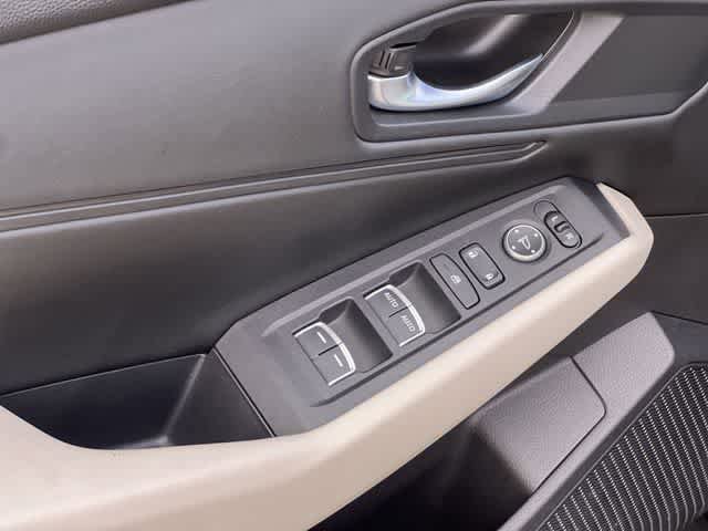 Used 2023 Honda Accord EX image 30