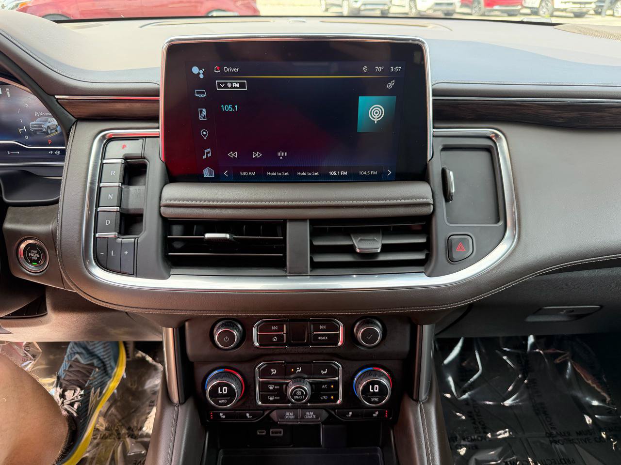 Used 2023 Chevrolet Suburban Z71 AWD/4WD image 34
