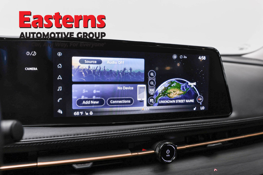 Used 2024 Nissan Ariya AWD image 20