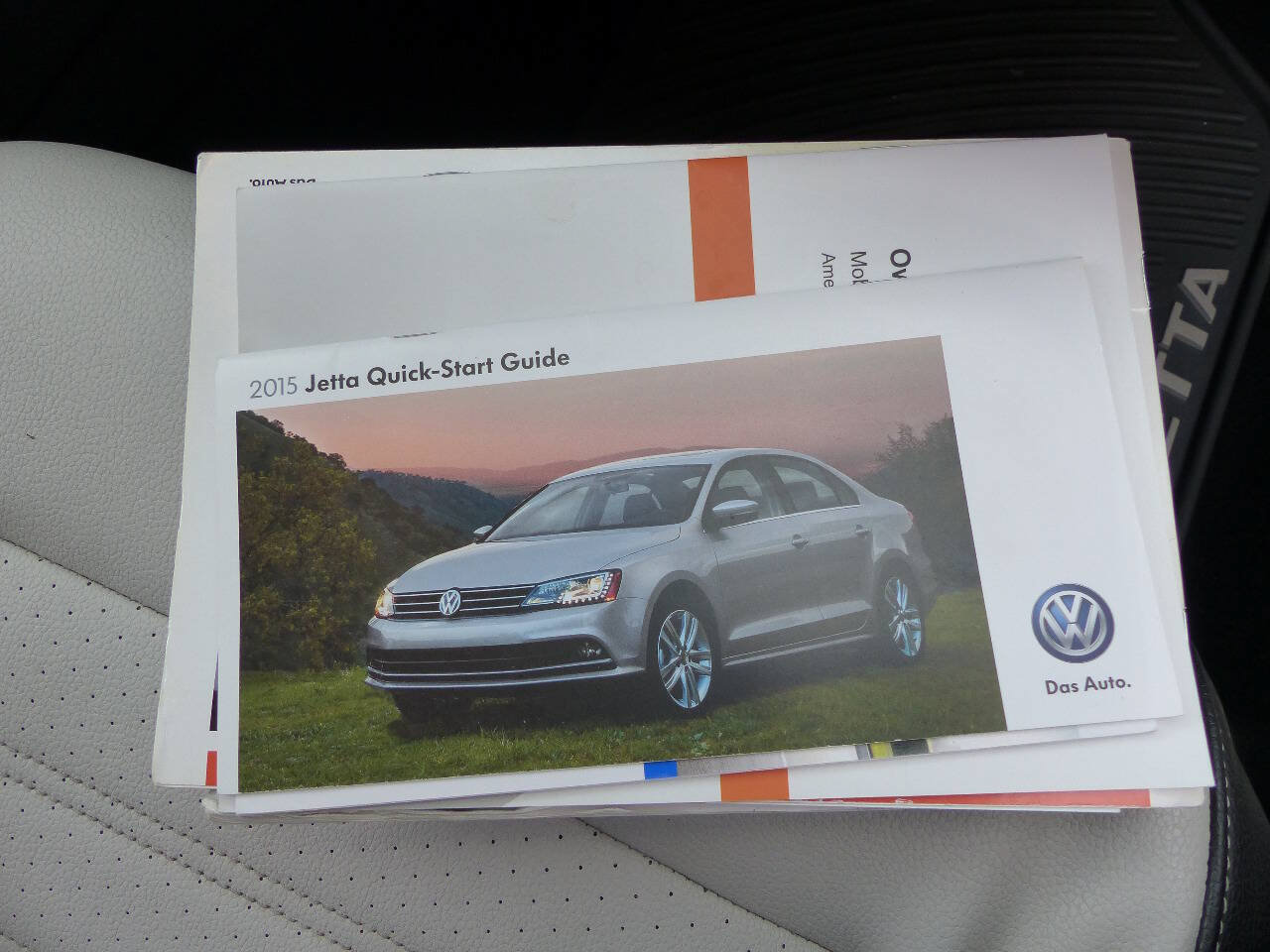 Used 2015 Volkswagen Jetta Sport FWD image 45