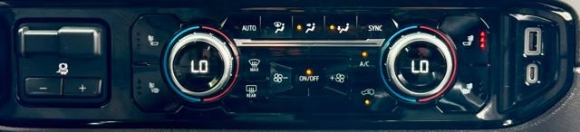 Used 2023 GMC Sierra 1500 Denali w/ Denali Reserve Package image 31