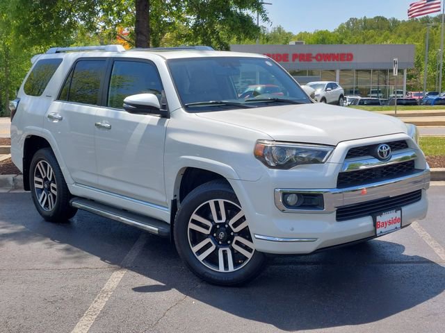 Used 2018 Toyota 4Runner Limited AWD/4WD image 2