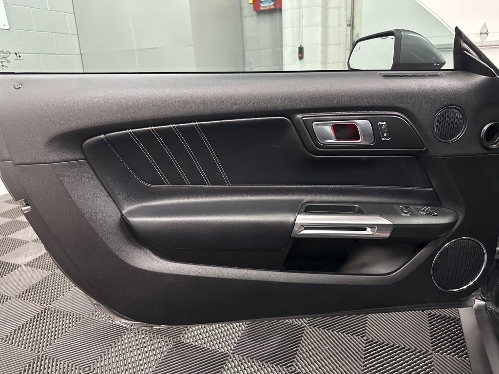 Used 2022 Ford Mustang GT Premium image 19