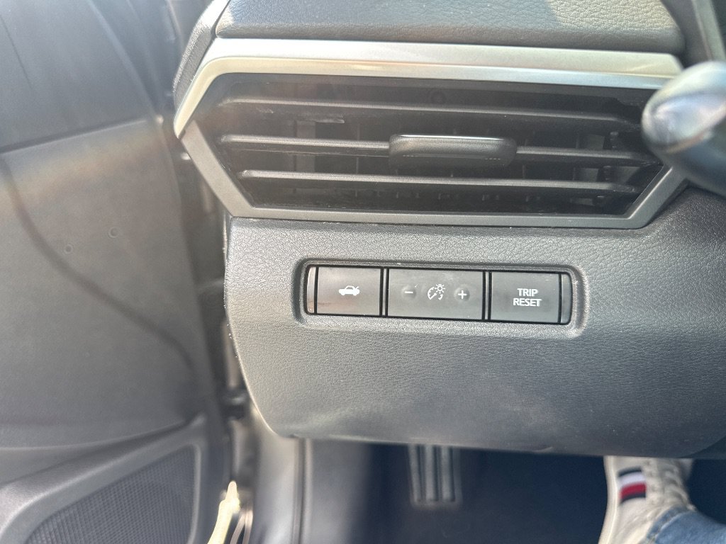 Used 2019 Nissan Altima 2.5 S FWD image 36