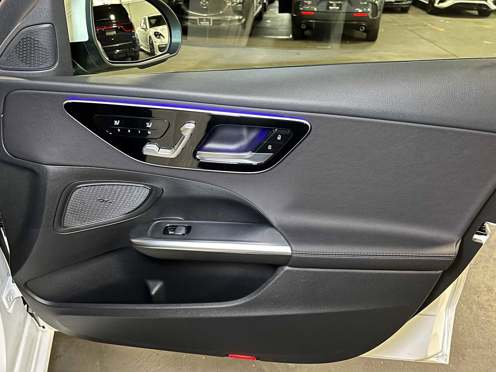 Used 2025 Mercedes-Benz C 300 4MATIC Sedan image 10