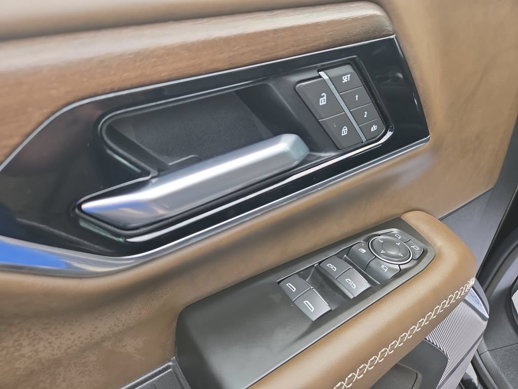New 2026 GMC Yukon XL Denali Ultimate AWD/4WD image 20