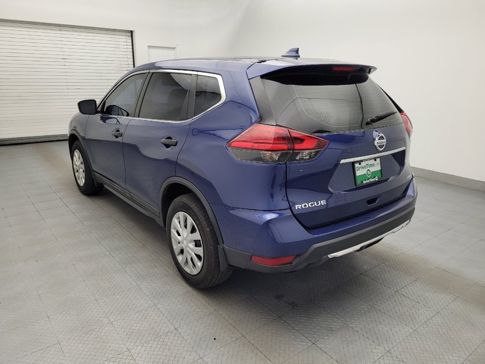 Used 2017 Nissan Rogue S AWD/4WD image 5