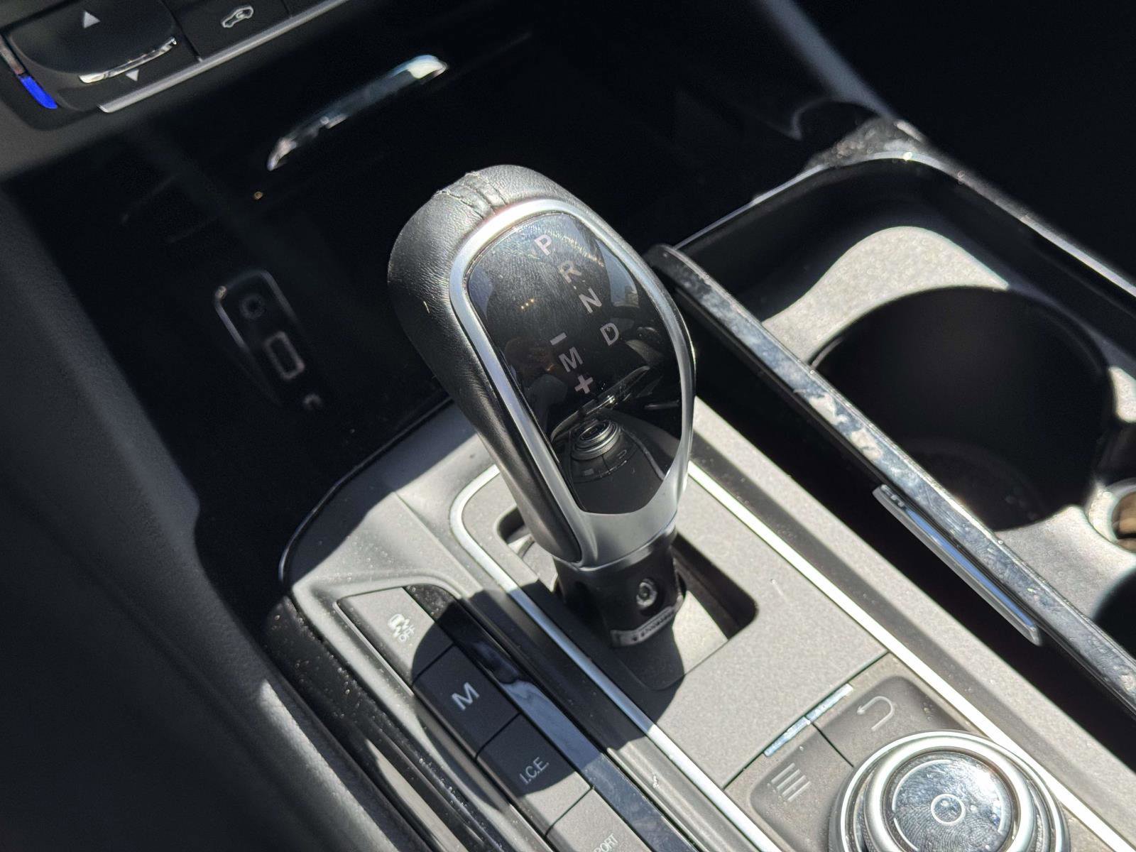 Used 2018 Maserati Levante S AWD/4WD image 28