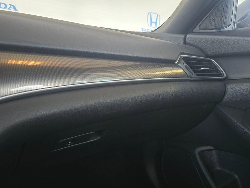 Used 2018 Honda Accord Sport image 26