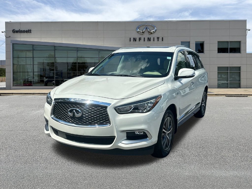Used 2016 INFINITI QX60 FWD w/ Premium Package