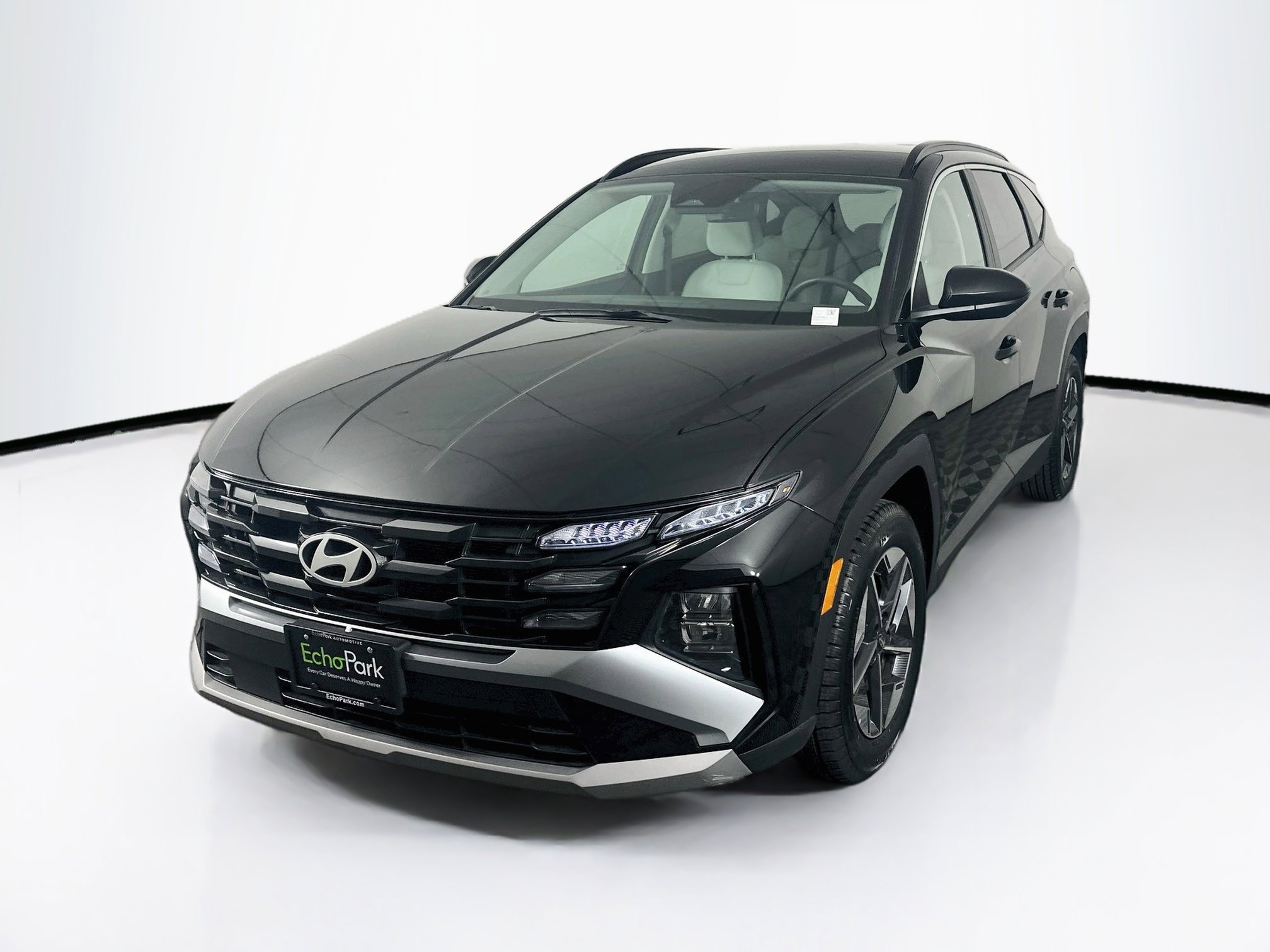 Used 2025 Hyundai Tucson SEL FWD image 3