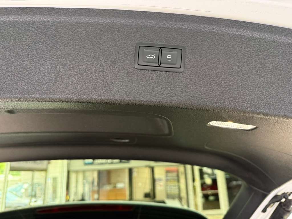 Used 2020 Audi Q5 2.0T Premium Plus w/ Premium Plus Package AWD/4WD image 43