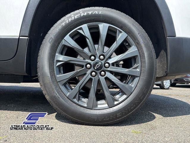 Used 2023 Chevrolet Traverse RS image 6