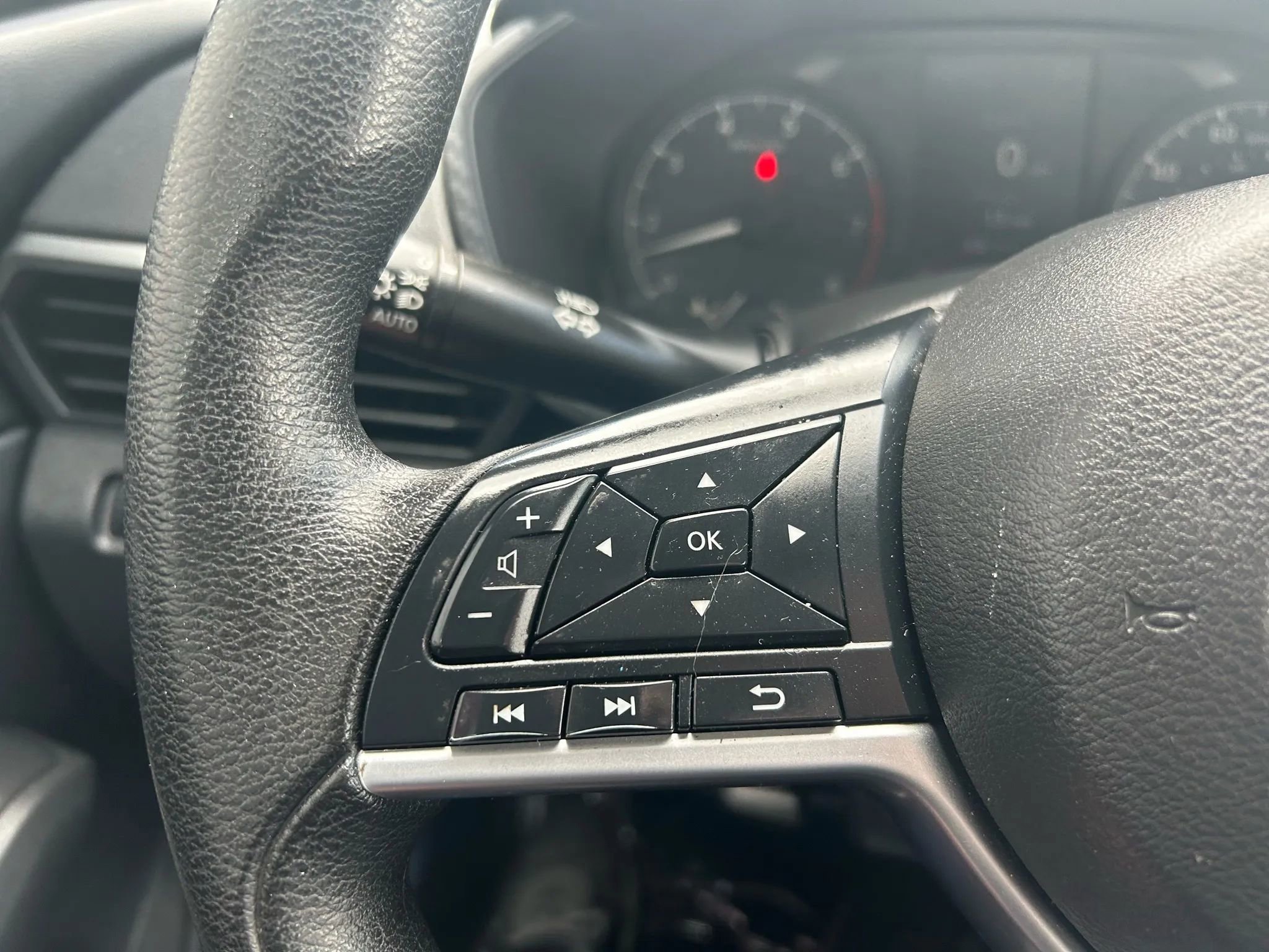 Used 2022 Nissan Altima 2.5 S image 6