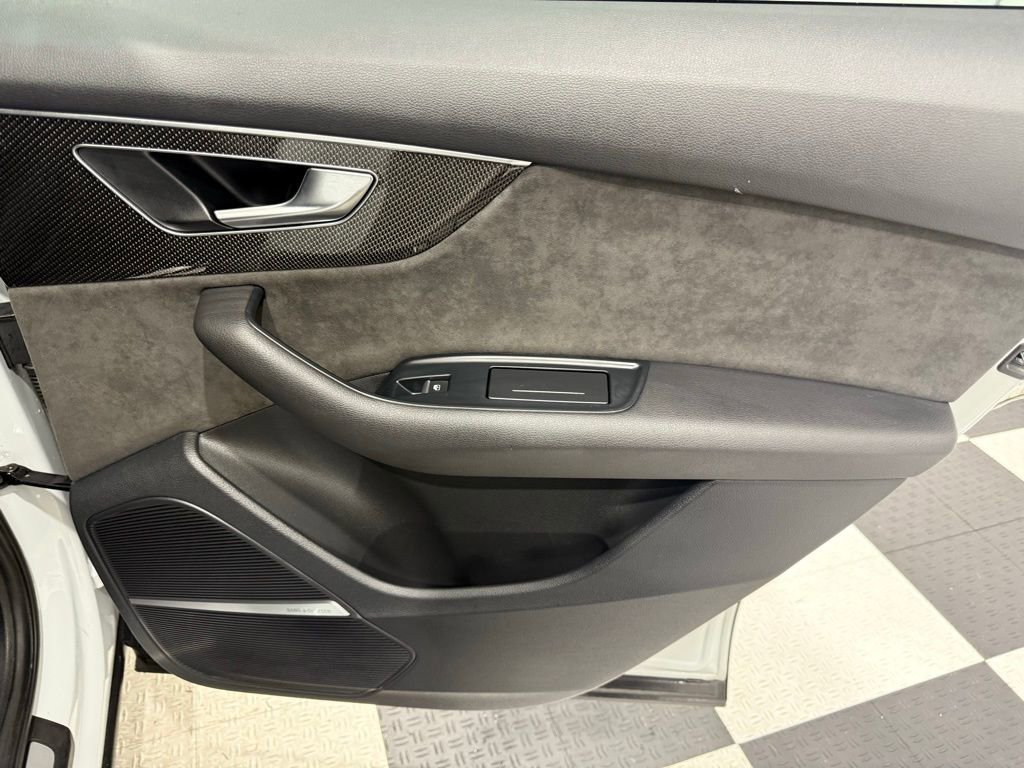 Used 2021 Audi SQ7 Premium Plus w/ Driver Assistance Package image 29
