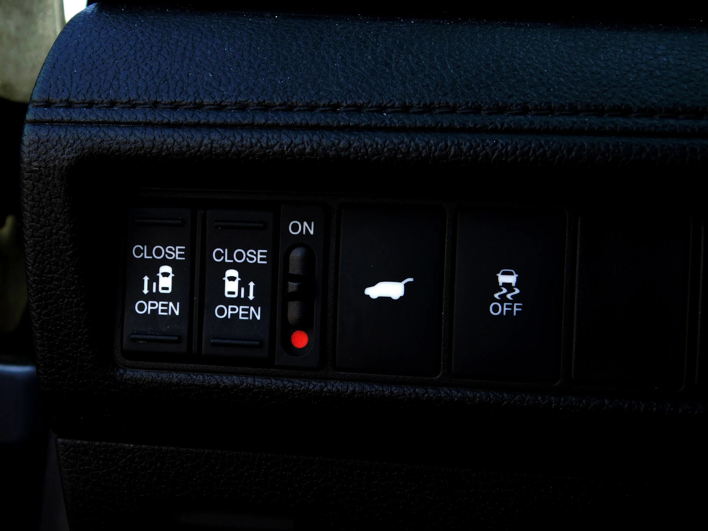 Used 2025 Honda Odyssey EX-L image 19