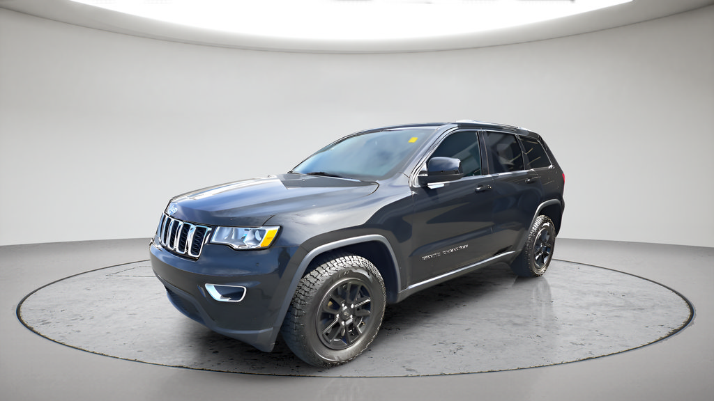 Used 2020 Jeep Grand Cherokee Laredo AWD/4WD image 7
