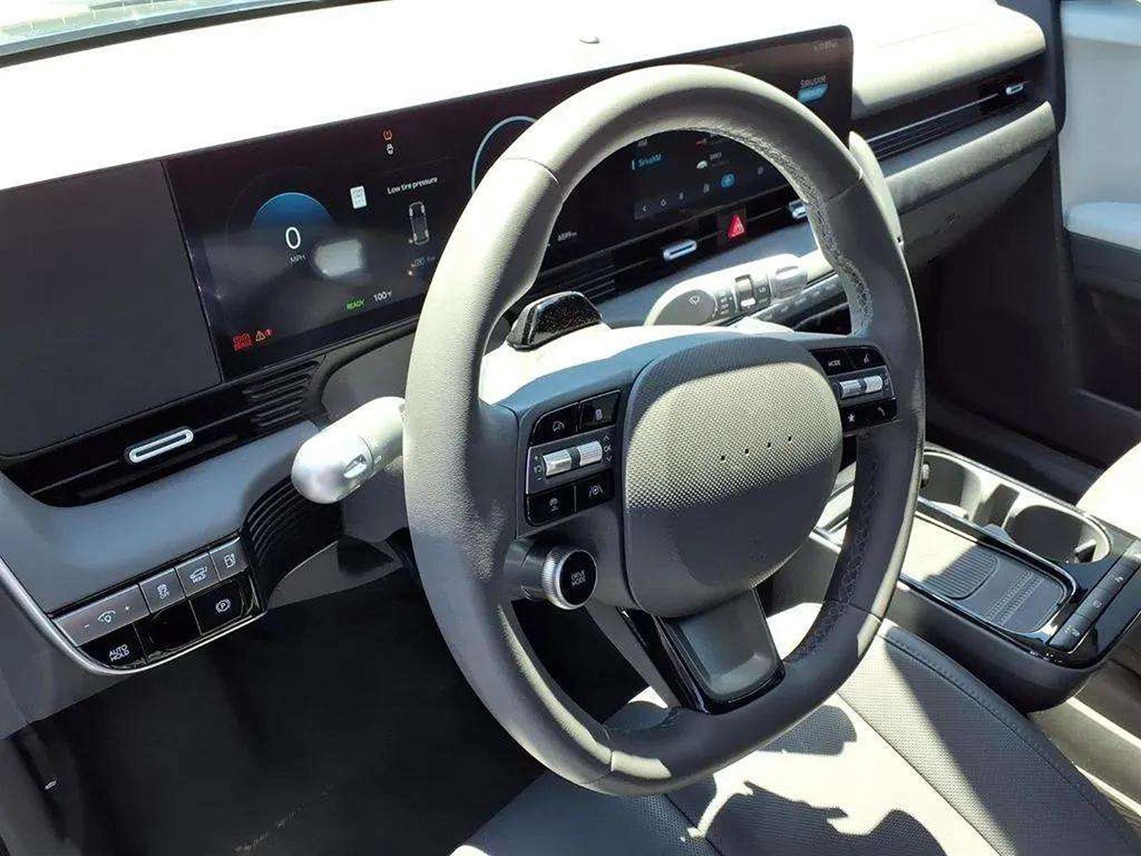 Certified 2026 Hyundai Ioniq 5 SEL RWD image 15