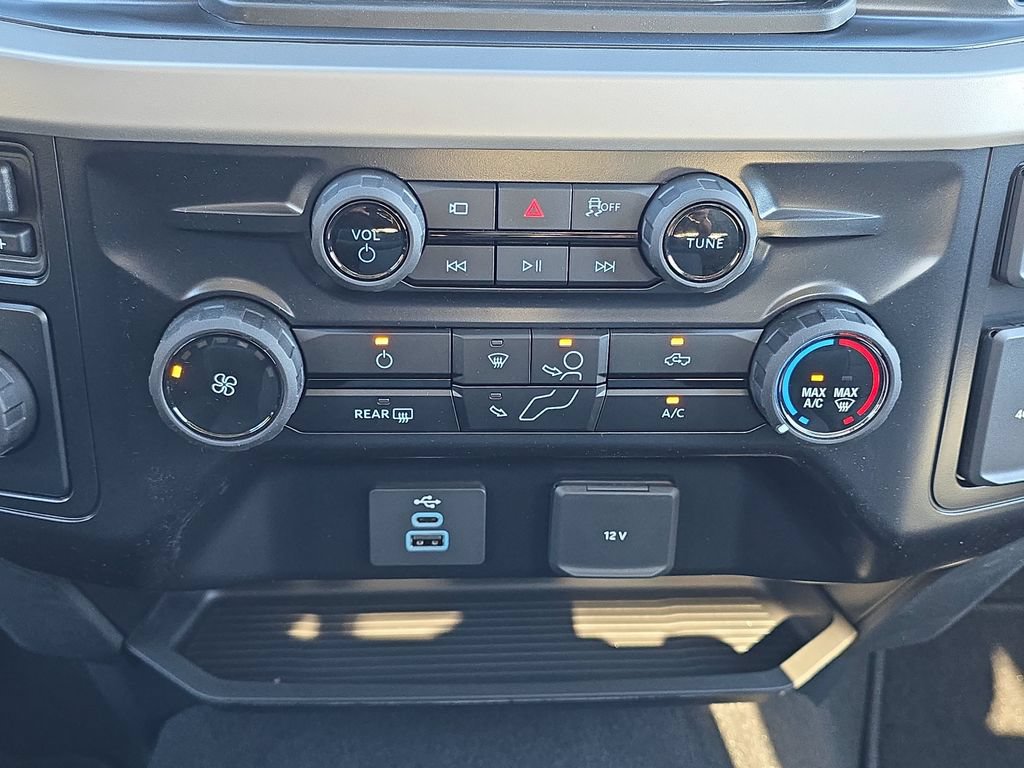 New 2026 Ford F350 XLT w/ 360-Degree Camera Package RWD image 18